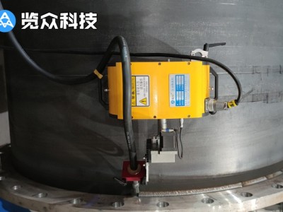 自动焊接小车