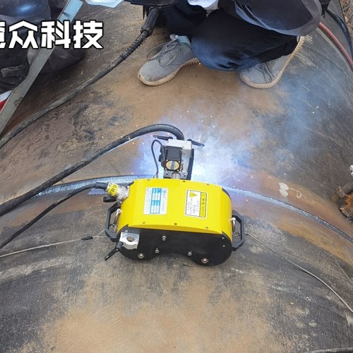 小型野外管道自动焊机