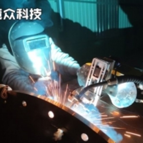 天然气管道自动焊机